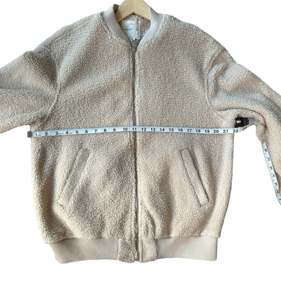 Avec Les Filles Womens Cream Faux Fur Teddy Jacket Size Small NWT - Picture 11 of 15